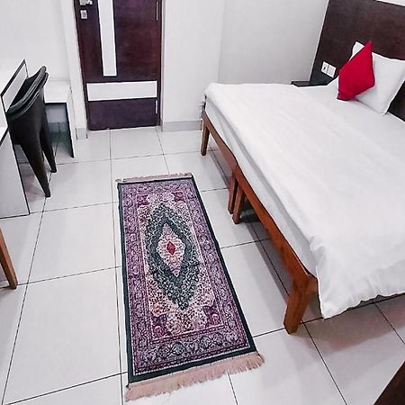 Hotel Rashika Palace Jaipur Bagian luar foto